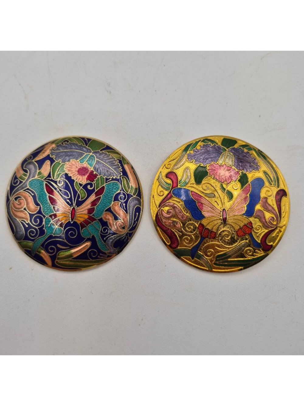 Vintage Cloisonné Butterfly Scarf Holder Enamel Accessory Decorative Medallion